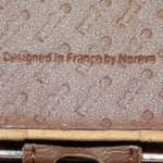 Une housse cuir Tradition Norêve